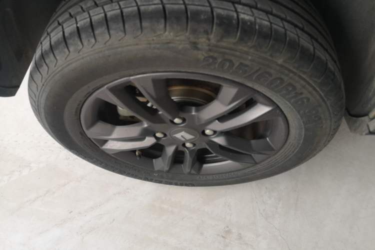 Used Baojun RS-3 2020 1.5L CVT 24-Hour Online Luxury Edition Right Rear Wheel Hub