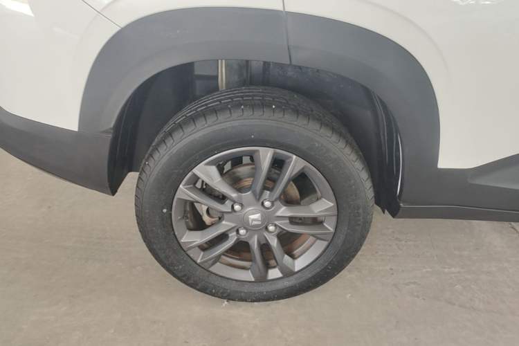 Used Baojun RS-3 2020 1.5L Manual Smart Elite Edition Right Rear Wheel Hub
