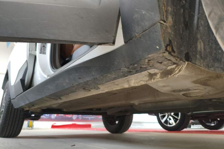 Used Baojun RS-3 2020 1.5L Manual Smart Comfort Edition Right Side Sill