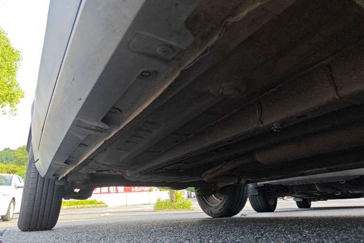 Used Baojun RS-3 2020 1.5L CVT Smart Elite Edition Right Side Sill