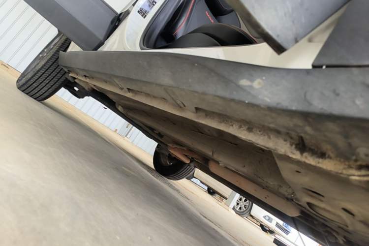 Used Baojun RS-3 2020 1.5L CVT 24-Hour Online Luxury Edition Right Side Sill