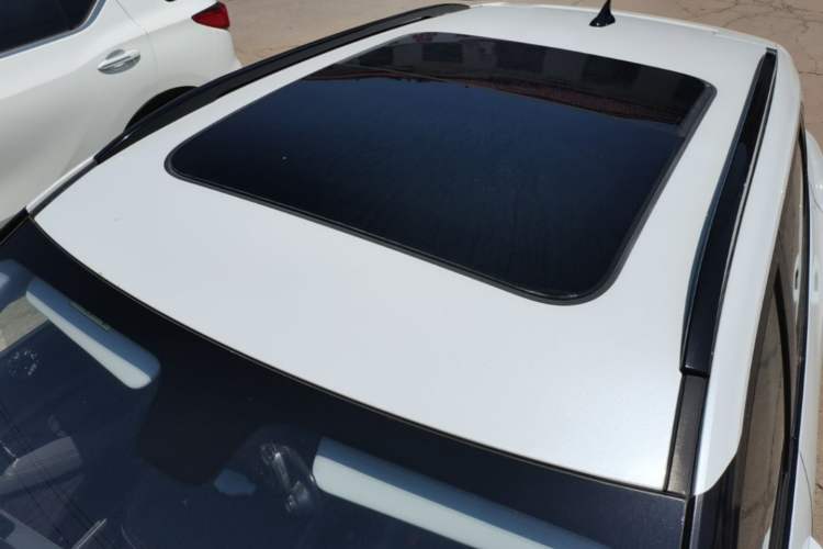 Used Baojun RS-3 2020 1.5L CVT 24-Hour Online Luxury Edition Roof