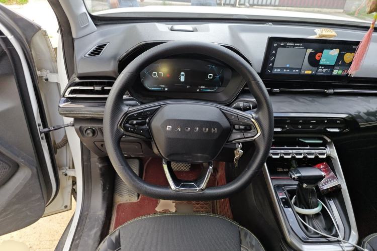Used Baojun RS-3 2020 1.5L CVT Elite Version with 24-Hour Online Service Steering Wheel