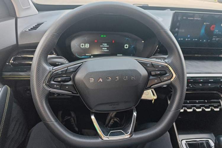 Used Baojun RS-3 2020 1.5L Manual Elite Version with 24-Hour Online Service Steering Wheel