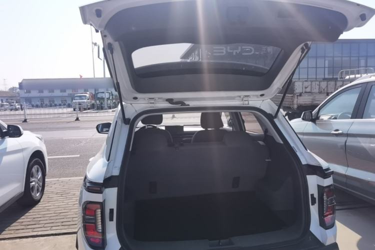 Used Baojun RS-3 2020 1.5L Manual Smart Comfort Edition Trunk