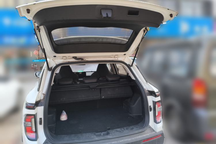 Used Baojun RS-3 2020 1.5L CVT 24-Hour Online Luxury Edition Trunk