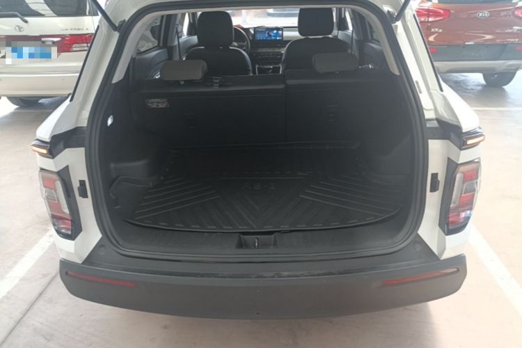 Used Baojun RS-3 2020 1.5L CVT Smart Elite Edition Trunk