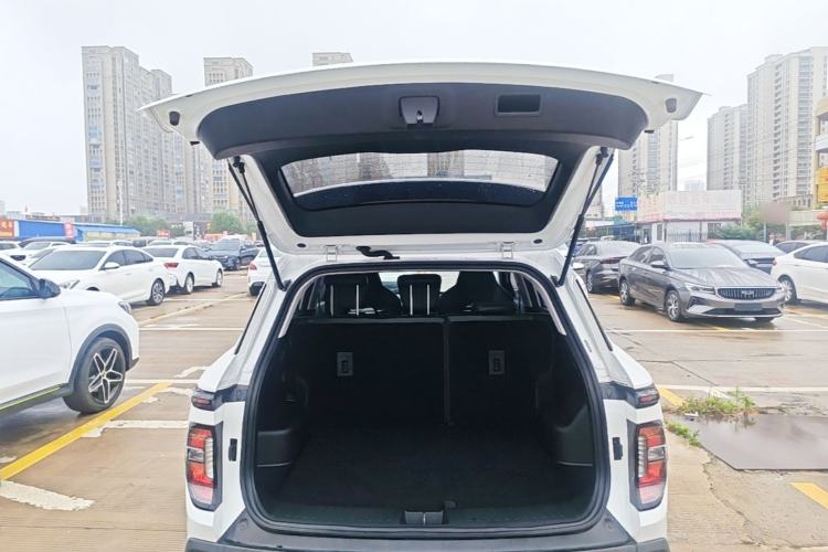 Used Baojun RS-3 2020 1.5L CVT 24-Hour Online Luxury Edition Trunk