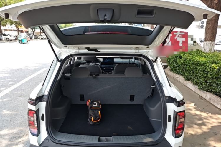 Used Baojun RS-3 2020 1.5L Manual Smart Comfort Edition Trunk