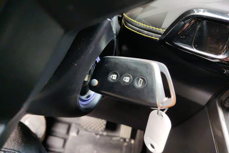 Used Baojun RS-3 2020 1.5L CVT Elite Version with 24-Hour Online Service Vehicle Key