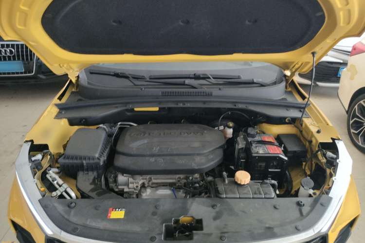Used Baojun RS-3 2020 1.5L Manual Elite Version with 24-Hour Online Service Engine Bay