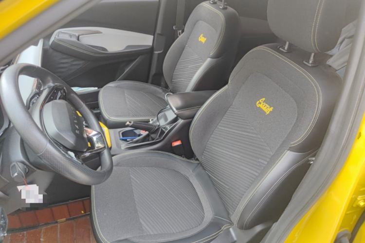 Used Baojun RS-3 2020 1.5L Manual 24-Hour Online Luxury Version Left Front Seat