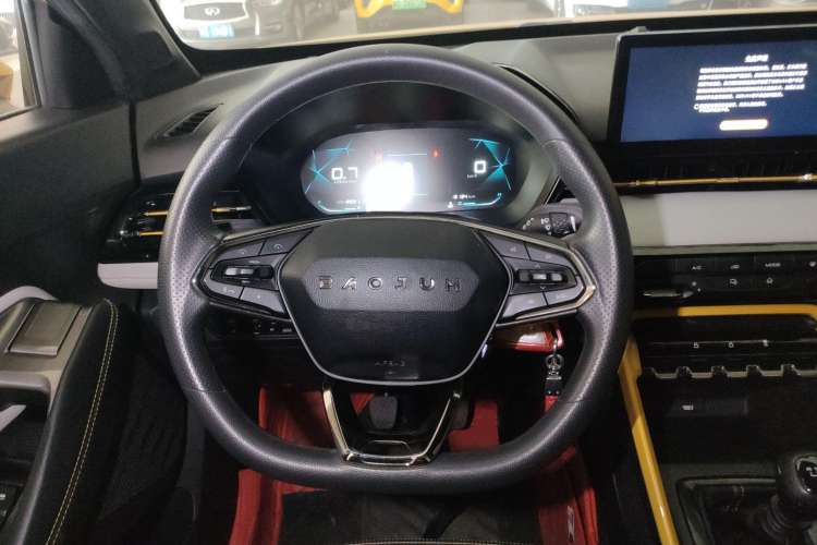 Used Baojun RS-3 2020 1.5L Manual Elite Version with 24-Hour Online Service Steering Wheel