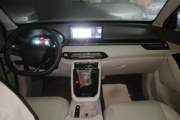 Used Baojun RS-3 2022 SOODA 1.5T CVT Master Edition Center Console