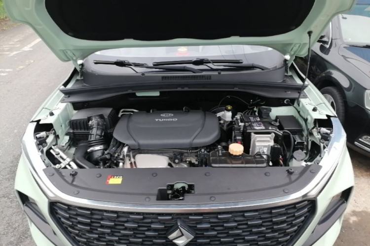 Used Baojun RS-3 2022 SOODA 1.5T CVT Master Edition Engine Bay
