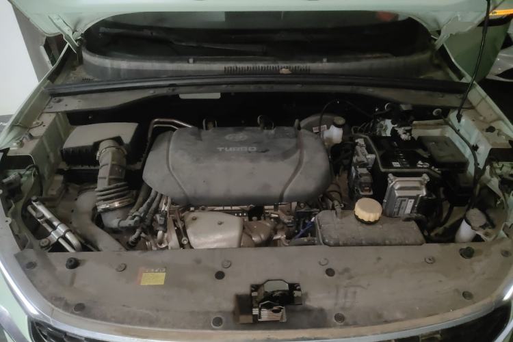 Used Baojun RS-3 2022 SOODA 1.5T CVT Master Edition Engine Bay