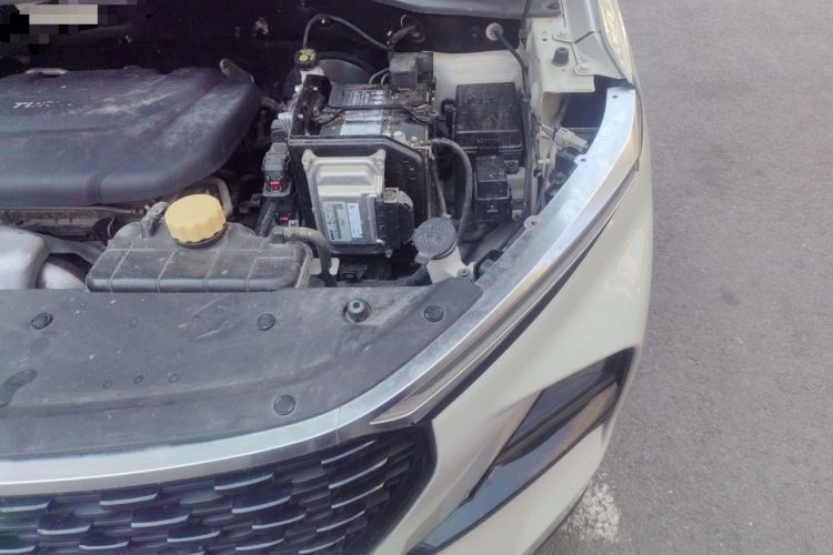 Used Baojun RS-3 2022 SOODA 1.5T CVT Master Edition Engine Bay Left