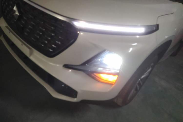 Used Baojun RS-3 2022 SOODA 1.5T CVT Master Edition Left Front Headlight