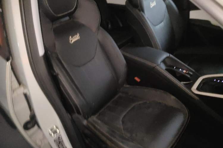 Used Baojun RS-3 2022 SOODA 1.5T CVT Master Edition Right Front Seat