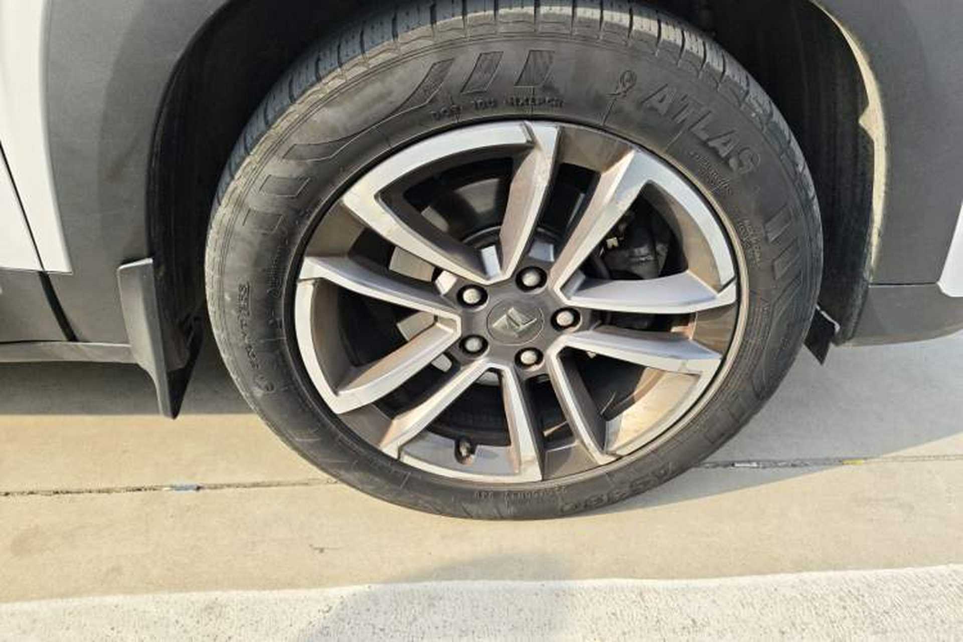 Used Baojun RS-3 2022 SOODA 1.5T CVT Master Edition Right Front Wheel Hub