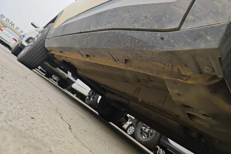 Used Baojun RS-3 2022 SOODA 1.5T CVT Master Edition Right Side Sill