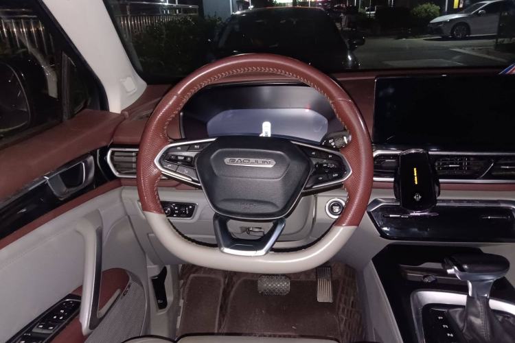 Used Baojun RS-5 2019 1.5T CVT Intelligent Driving Flagship Edition China V Emission Standard Steering Wheel