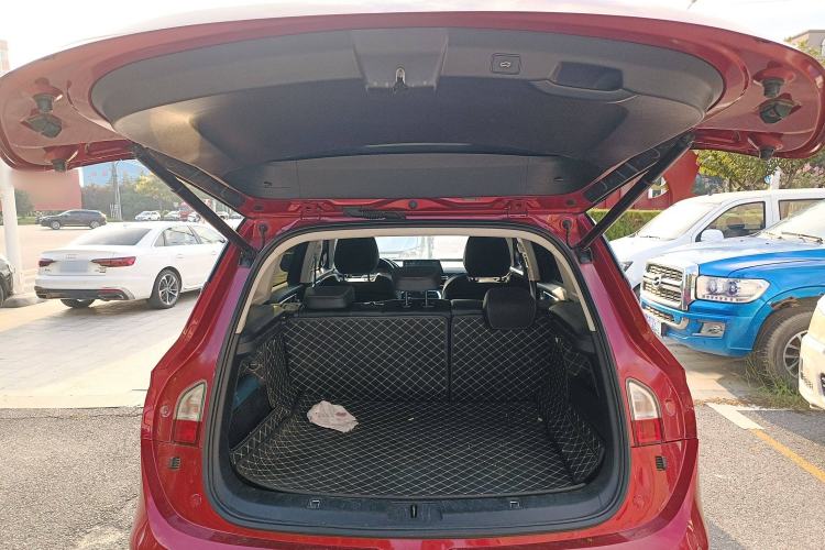 Used Baojun RS-5 2020 300T CVT Smart Flagship Edition Trunk