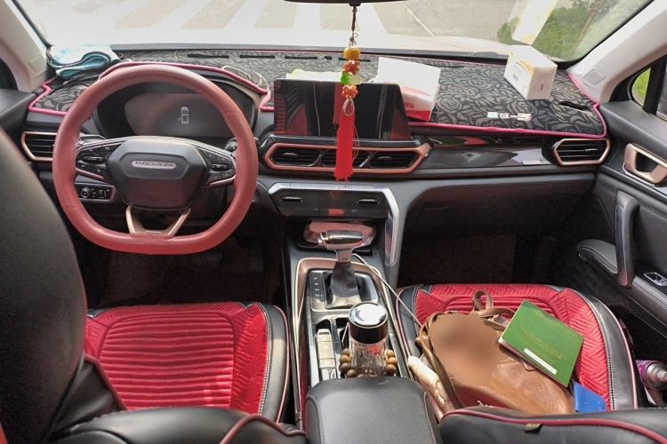 Used Baojun RS-5 2019 1.5T CVT Intelligent Driving Prestige Edition China VI Emission Standard Center Console