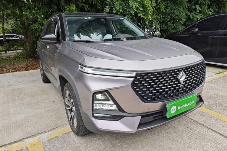 Used Baojun RS-5 2019 1.5T CVT Intelligent Driving Flagship Edition China V Emission Standard Front Right 45 Deg