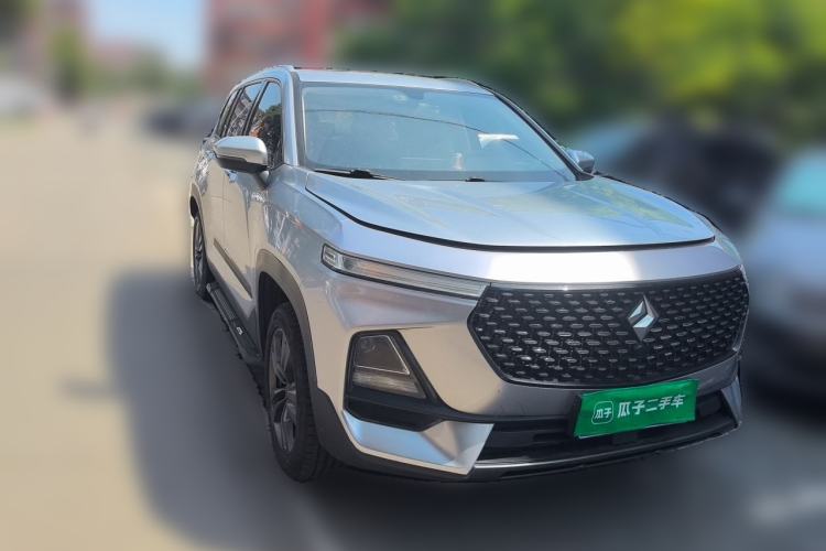 Used Baojun RS-5 2019 1.5T CVT Intelligent Drive Luxury Edition China VI Front Right 45 Deg
