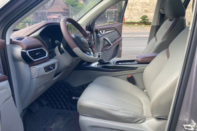Used Baojun RS-5 2019 1.5T CVT Intelligent Driving Flagship Edition China V Emission Standard Interior 2
