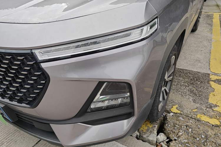 Used Baojun RS-5 2019 1.5T CVT Intelligent Driving Flagship Edition China V Emission Standard Left Front Headlight