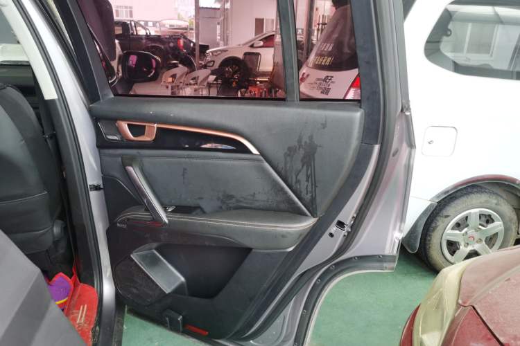 Used Baojun RS-5 2019 1.5T CVT Intelligent Driving Luxury Edition China V Right Rear Door Interior