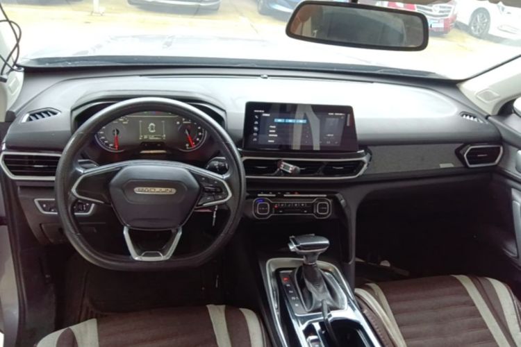 Used Baojun RS-5 2019 1.5T CVT Super-Connected Trendy Edition China V Standard Center Console