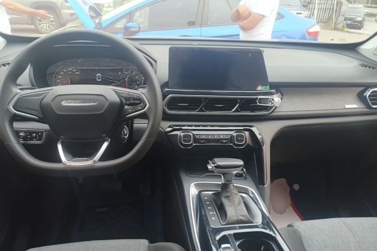 Used Baojun RS-5 2019 1.5T CVT Super Connected Trendy Edition China VI Center Console