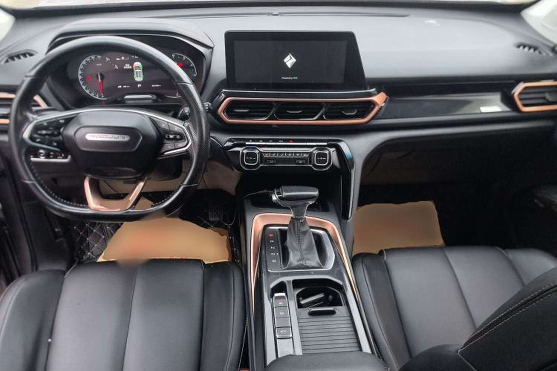 Used Baojun RS-5 2019 1.5T CVT Intelligent Drive Luxury Edition China VI Center Console