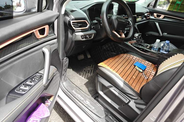 Used Baojun RS-5 2019 1.5T CVT Intelligent Drive Luxury Edition China VI Driver Seat