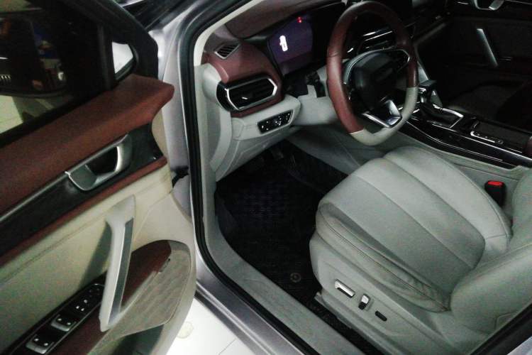 Used Baojun RS-5 2019 1.5T CVT Intelligent Driving Flagship Version China VI Emission Standard Driver Seat