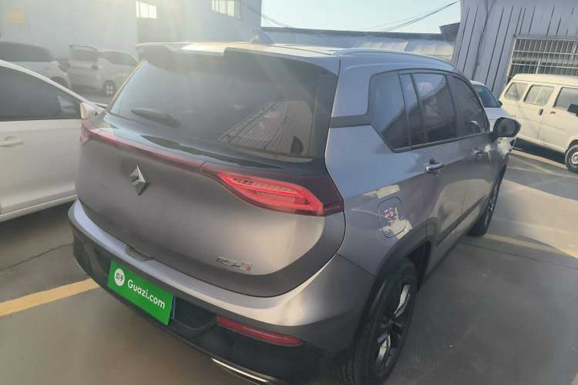 Used Baojun RS-5 2019 1.5T Manual Super Connected Luxury Edition China VI Exterior 5