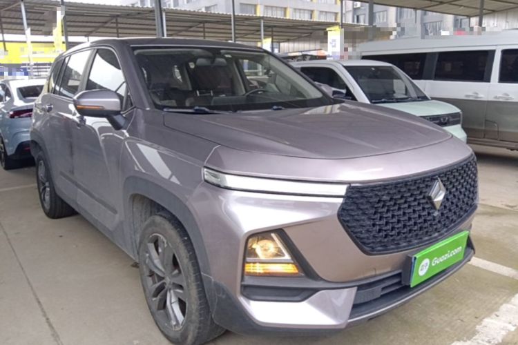 Used Baojun RS-5 2019 1.5T CVT Super-Connected Trendy Edition China V Standard Front Right 45 Deg