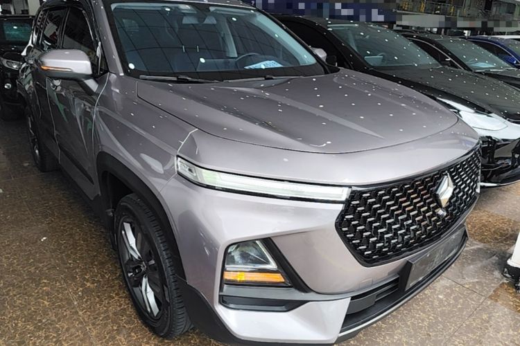 Used Baojun RS-5 2019 1.5T CVT Intelligent Drive Luxury Edition China VI Front Right 45 Deg