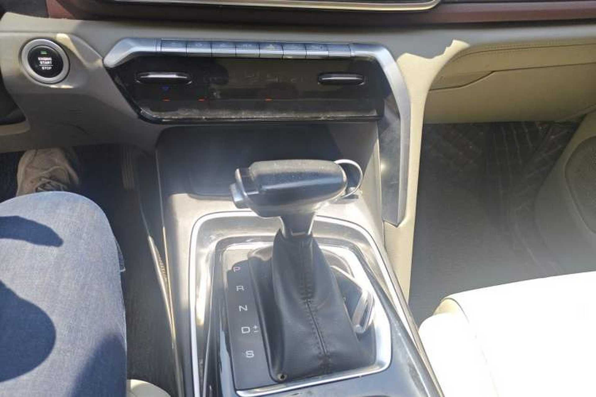 Used Baojun RS-5 2019 1.5T CVT Intelligent Driving Flagship Edition China V Emission Standard Gear Lever