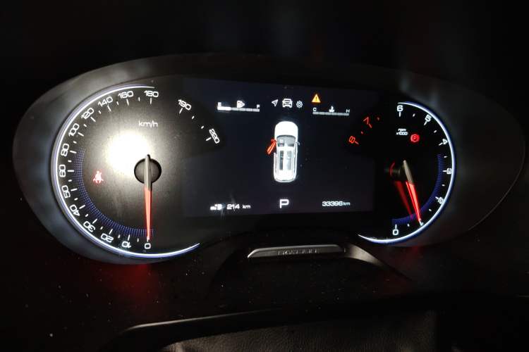 Used Baojun RS-5 2019 1.5T CVT Intelligent Driving Luxury Edition China V Instrument Cluster