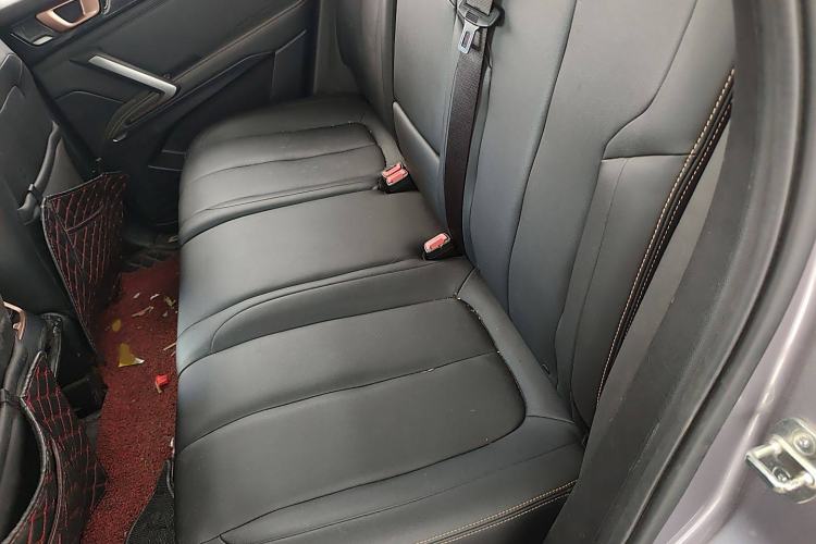 Used Baojun RS-5 2019 1.5T CVT Intelligent Drive Luxury Edition China VI Interior 4