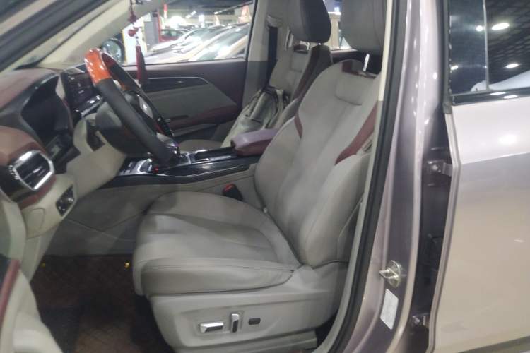 Used Baojun RS-5 2019 1.5T CVT Intelligent Driving Flagship Edition China V Emission Standard Left Front Seat