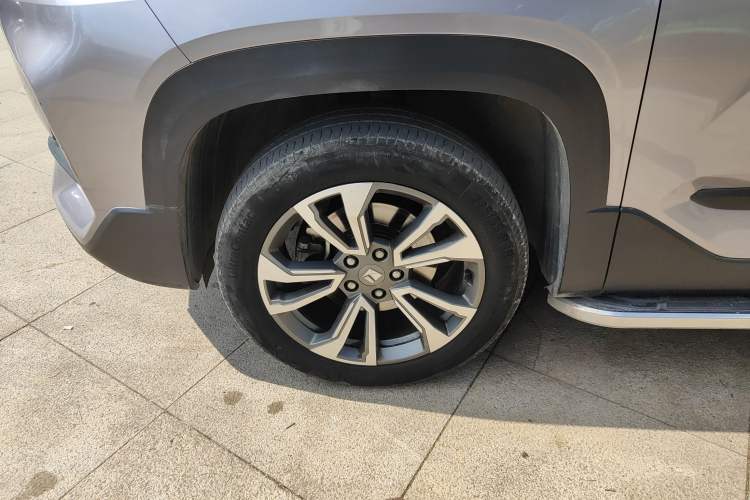 Used Baojun RS-5 2019 1.5T CVT Intelligent Driving Flagship Version China VI Emission Standard Left Front Wheel Hub
