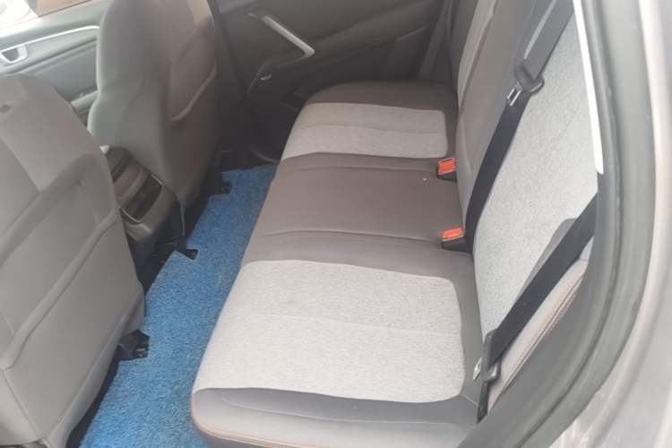 Used Baojun RS-5 2019 1.5T CVT Super Connected Trendy Edition China VI Left Rear Seat