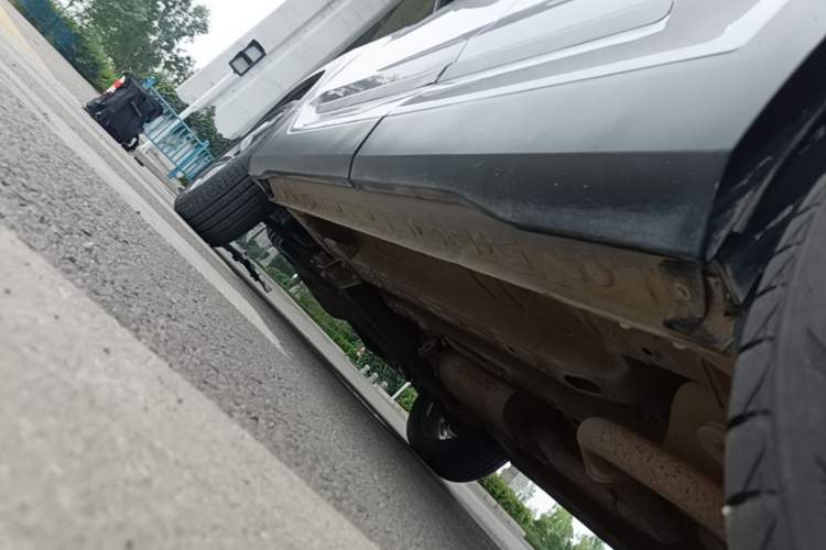 Used Baojun RS-5 2019 1.5T CVT Intelligent Drive Luxury Edition China VI Left Side Sill