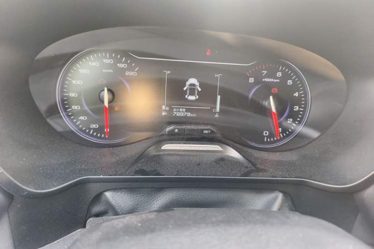 Used Baojun RS-5 2019 1.5T Manual Super Connectivity Version China VI Odometer Close Up
