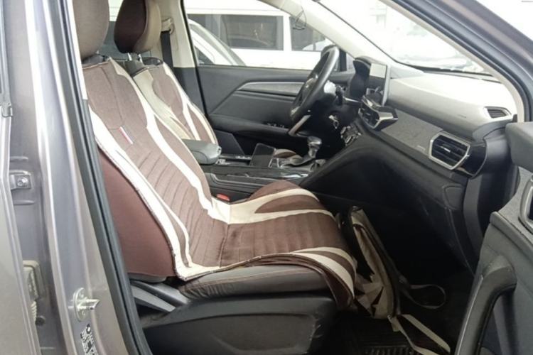 Used Baojun RS-5 2019 1.5T CVT Super-Connected Trendy Edition China V Standard Right Front Seat